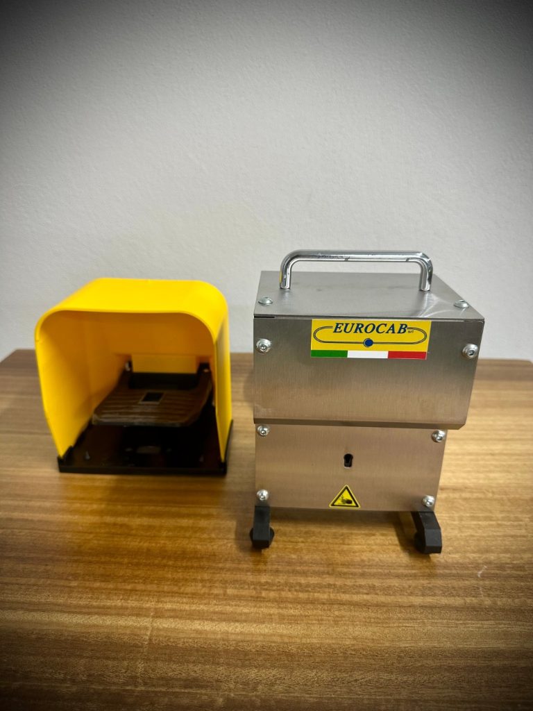 EUROCAB NPU 010 – Showroom